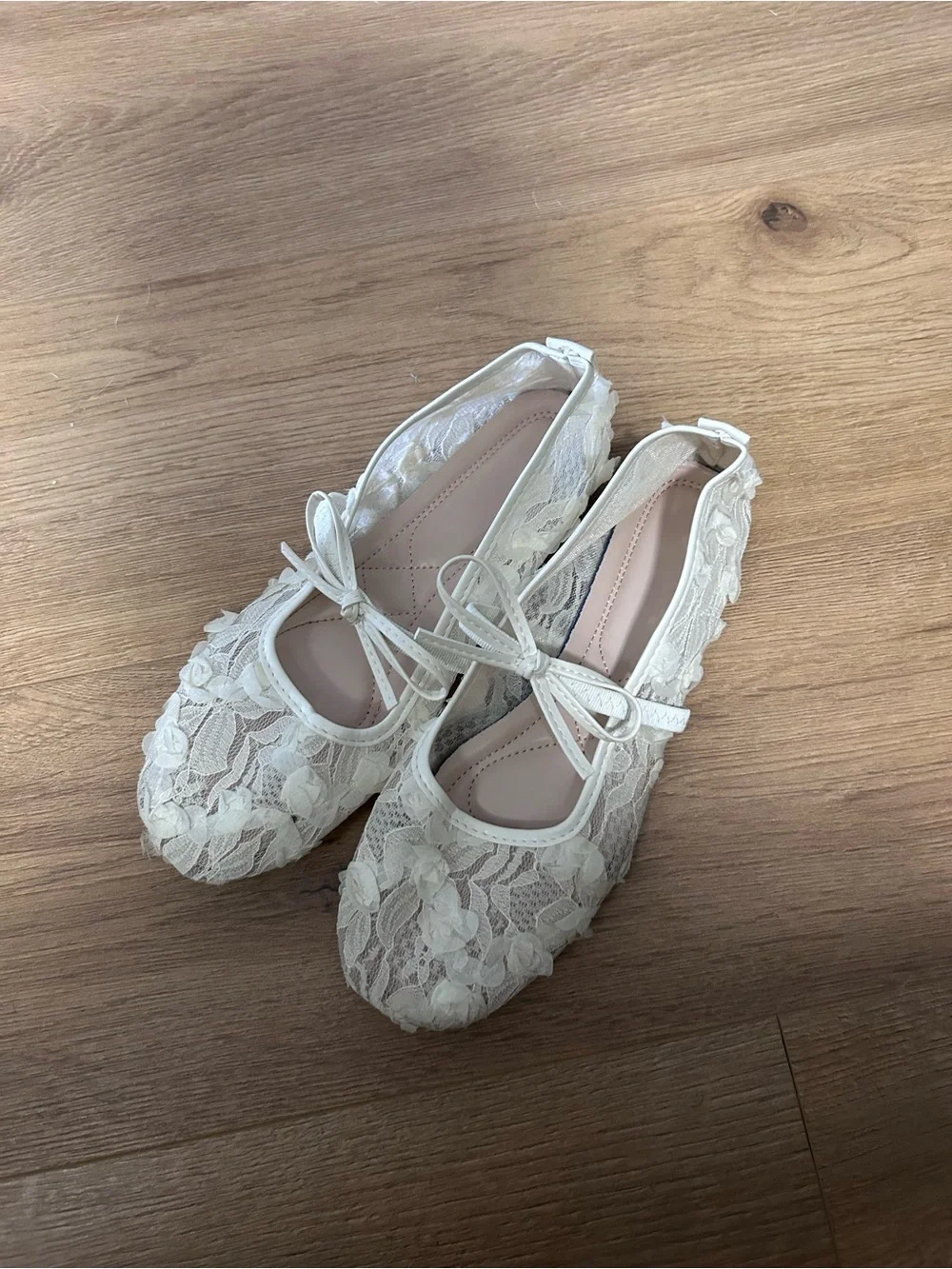 Women's Lace and Floral Ballet Flats